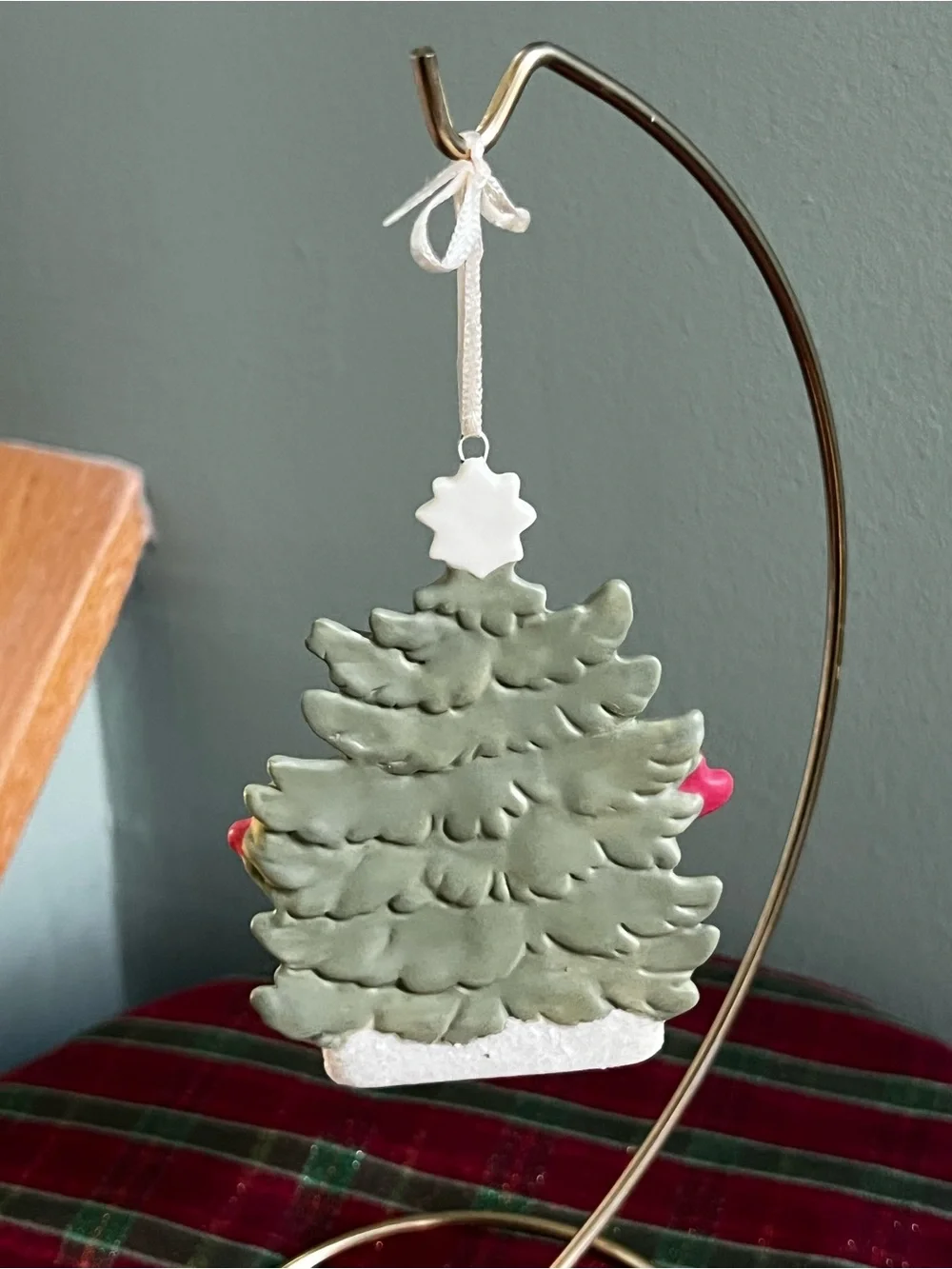 Department 56 Simple Traditions “O’ Christmas Tree Ornament”, issued in 2002.